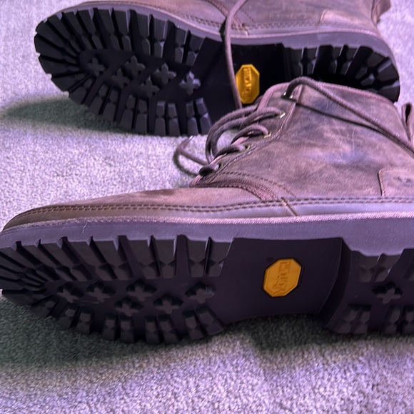 UGG lined boots - Picture 7 of 7